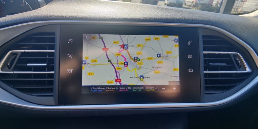 Peugeot 308 II PHASE 2 1.5 BLUE-HDI 130 EAT8 / ALLURE