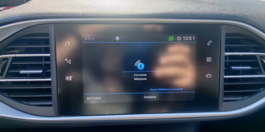 Peugeot 308 II PHASE 2 1.5 BLUE-HDI 130 EAT8 / ALLURE