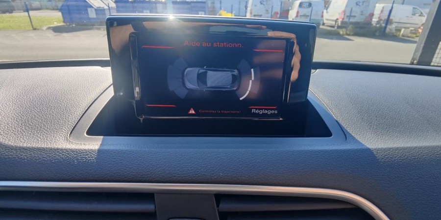 Audi Q3 2.0 TDI 150 / BUISNESS