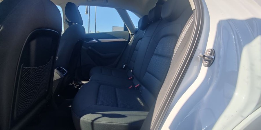 Audi Q3 2.0 TDI 150 / BUISNESS