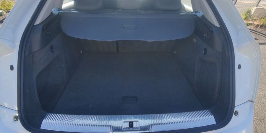 Audi Q3 2.0 TDI 150 / BUISNESS