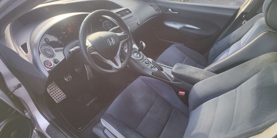 Honda Civic VIII 2.2 CTDI 140 CV / VIRTUOSE