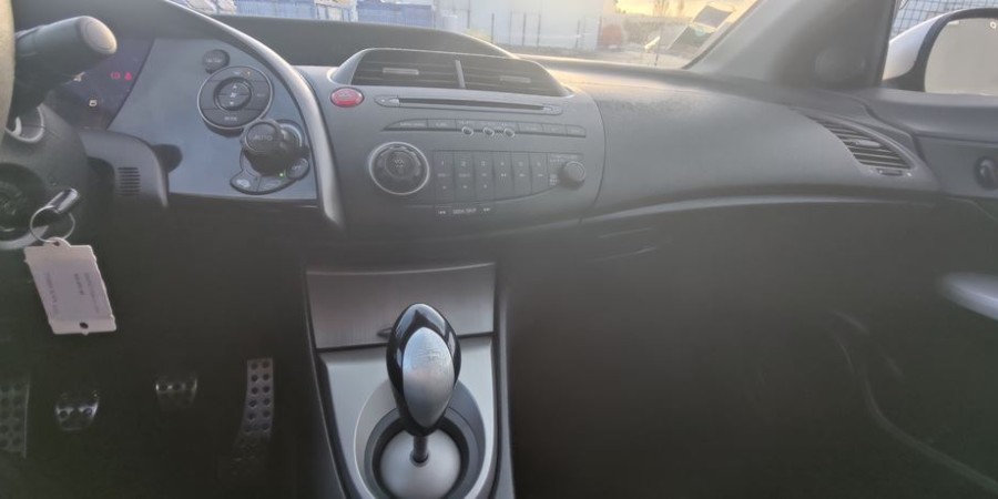 Honda Civic VIII 2.2 CTDI 140 CV / VIRTUOSE