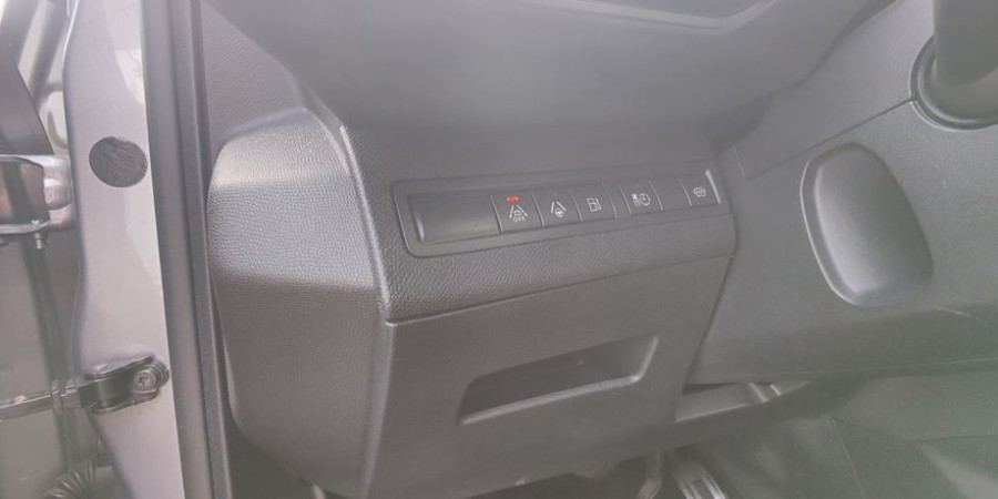 Peugeot 3008 II HYBRID4 300 E-EAT8 / GT PACK