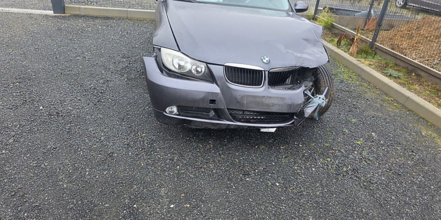 BMW Série 3 E90 318D 143 CV / CONFORT