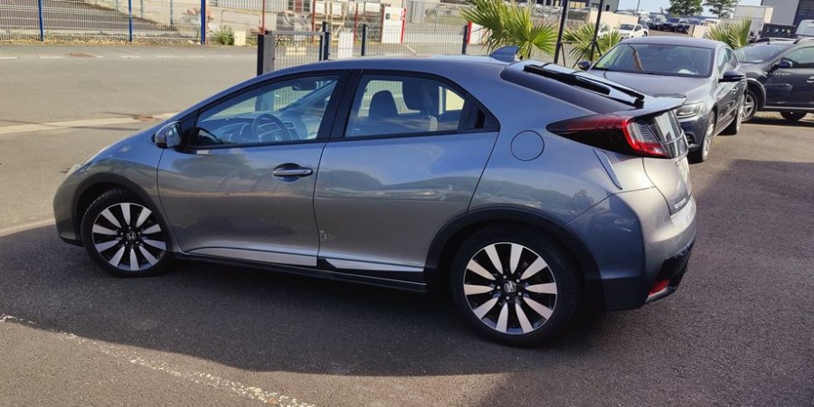 Honda Civic VIII PHASE 2 1.6 I-DTEC 120 CV / EXECUTIVE