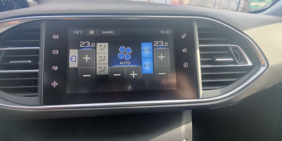 Peugeot 308 II SW 2.0 BLUE-HDI 150 CV / BUSINESS