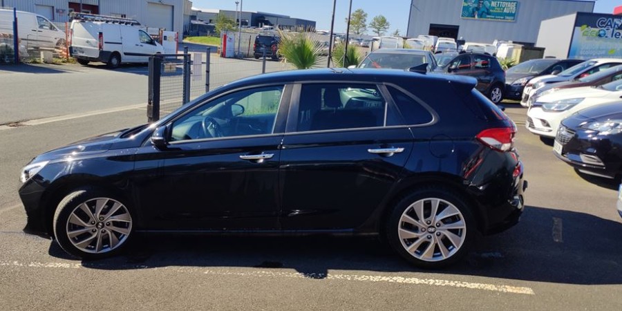 Hyundai i30 1.0 T-GDI 120 CV / EDITION MONDIAL