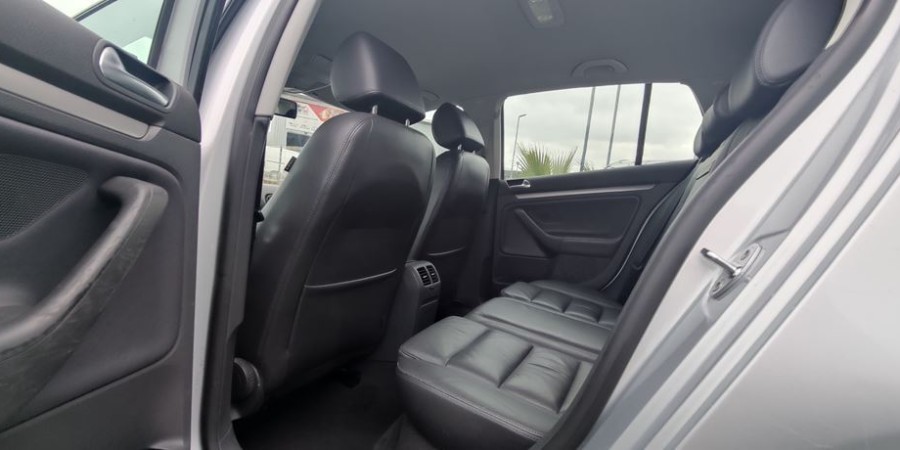 Volkswagen Golf V 1.6I 102 SPORTLINE
