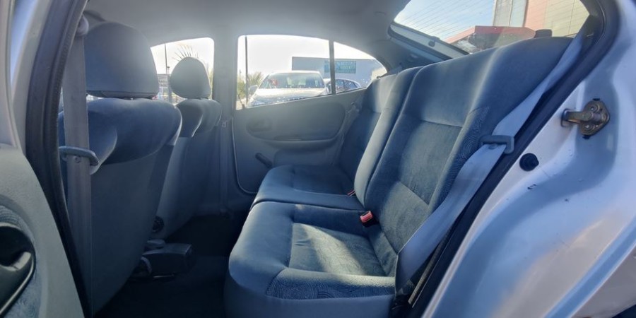 Renault Mégane 1.6 I 90 / ALIZE