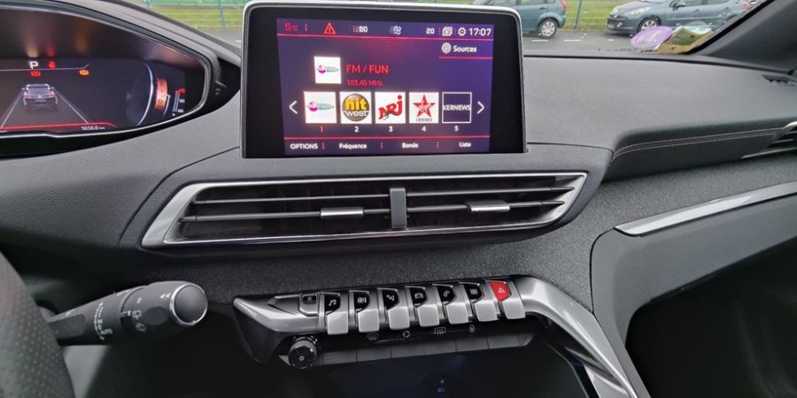 Peugeot 3008 II 1.6 THP 165 CV / GT LINE S&S EAT6