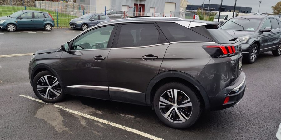 Peugeot 3008 II 1.6 THP 165 CV / GT LINE S&S EAT6