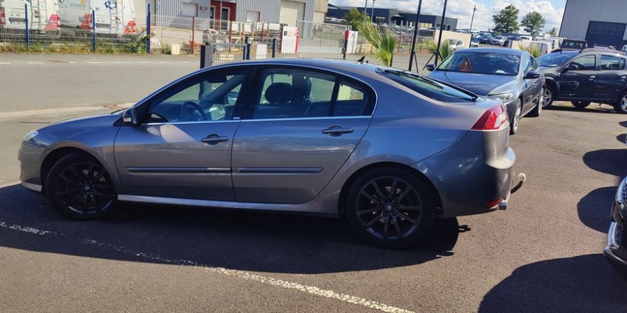 Renault Laguna III PHASE 2 0DCI 175 / 4 CONTROL GT