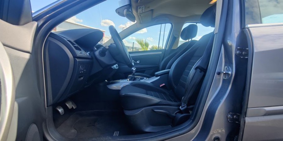Renault Laguna III PHASE 2 0DCI 175 / 4 CONTROL GT