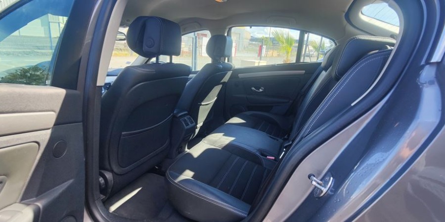 Renault Laguna III PHASE 2 0DCI 175 / 4 CONTROL GT