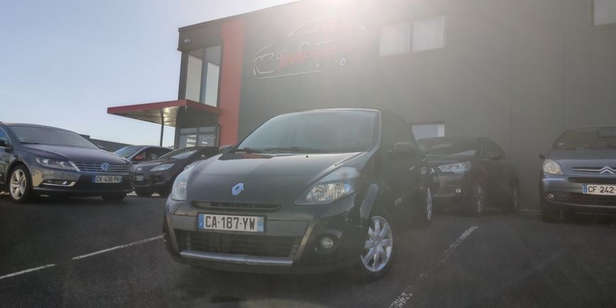 Renault Clio III PHASE 2 GPS TOMTOM 1.2L 75 CV / ALIZE