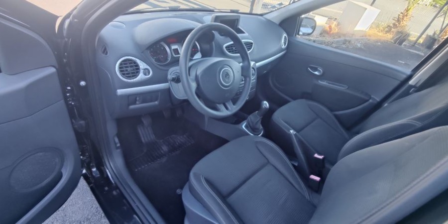 Renault Clio III PHASE 2 GPS TOMTOM 1.2L 75 CV / ALIZE