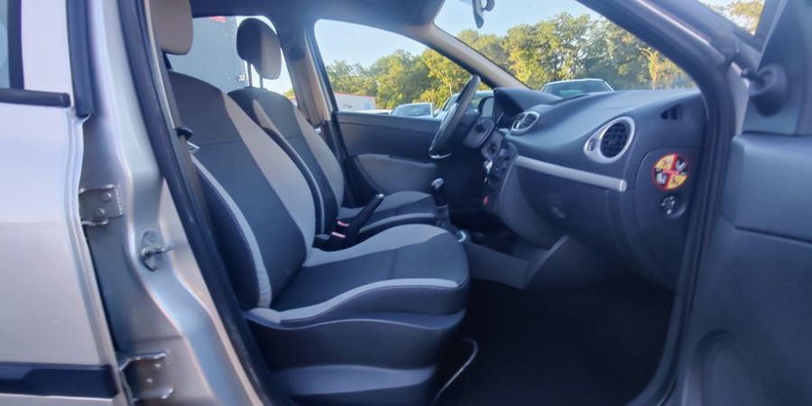Renault Clio III 1.5 DCI 75 / CONFORT