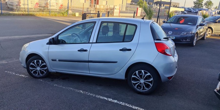 Renault Clio III 1.5 DCI 75 / CONFORT
