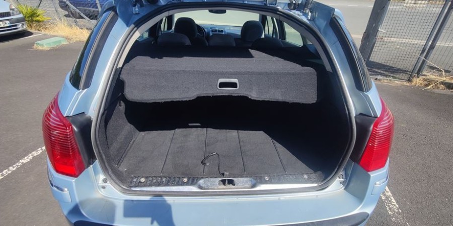 Peugeot 407 SW 2.0 HDI 136 CV / PREMIUM