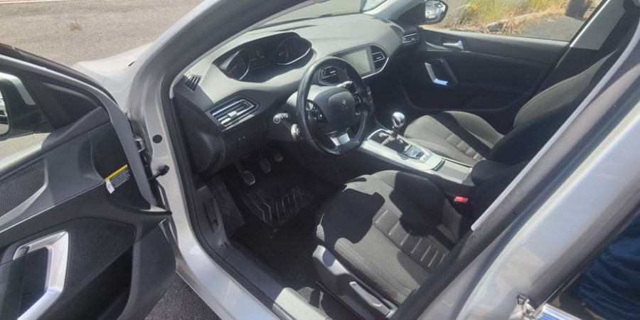 Peugeot 308 II 1.6 HDI 120 CV / ACTIVE