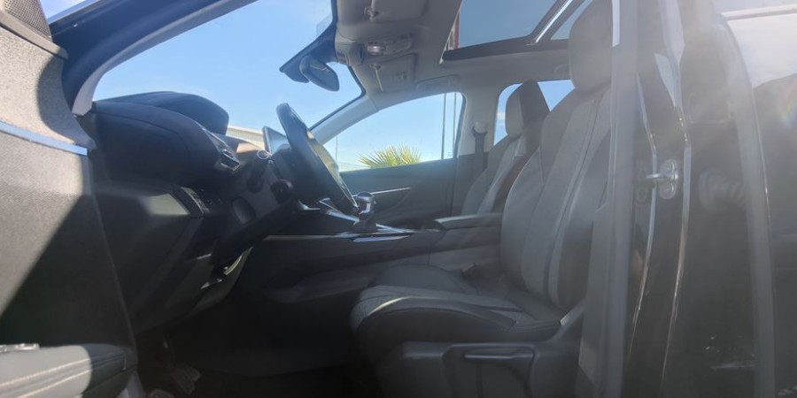 Peugeot 3008 II TOIT OUVRANT 1.5 BLUEHDI 130 ALLURE BVM6