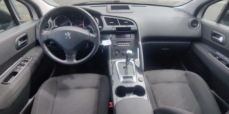 Peugeot 3008 PHASE 2 ETG-6 1.6 HDI 115 CV / ACTIVE