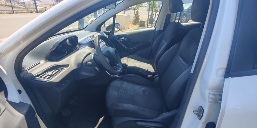 Peugeot 208 SANS GARANTIE DANS L'ETAT 1.0L VTI 68 CV