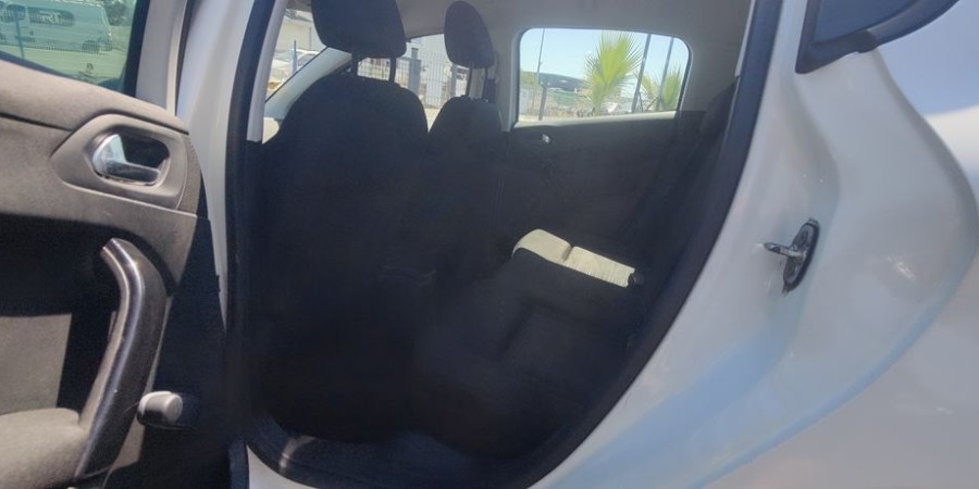 Peugeot 208 SANS GARANTIE DANS L'ETAT 1.0L VTI 68 CV