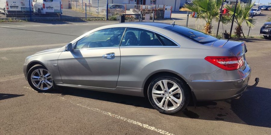 Mercedes Classe E E220 W212 Coupe 2.1 CDI 170 CV / ELEGANCE BVA