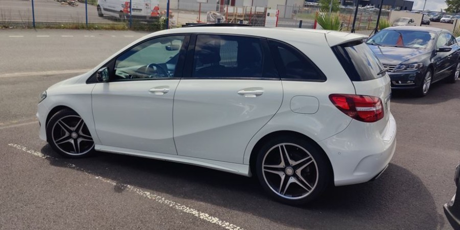 Mercedes Classe B B200D 7G-DCT 2.2 CDI 136 CV / AMG LINE