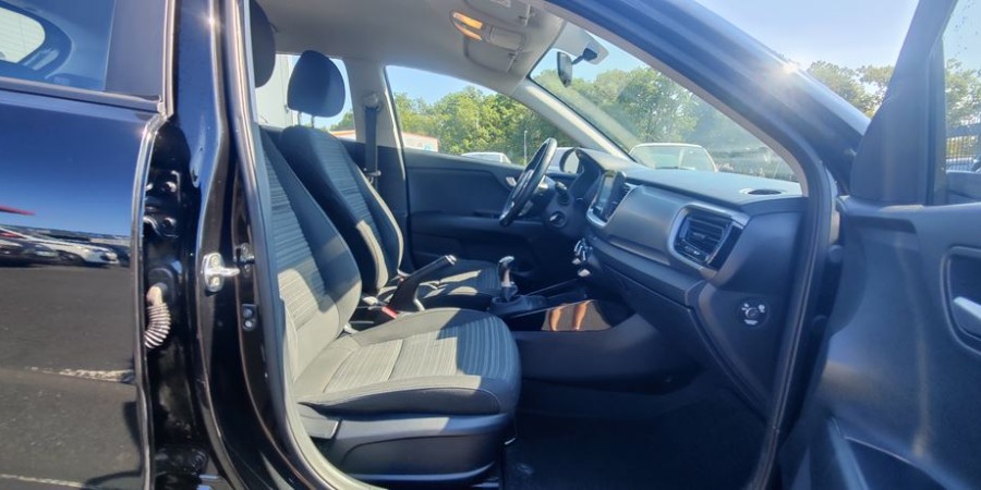 Kia Stonic CARPLAY / ANDROID AUTO 1.0L T-GDI 120 CV ACTIVE