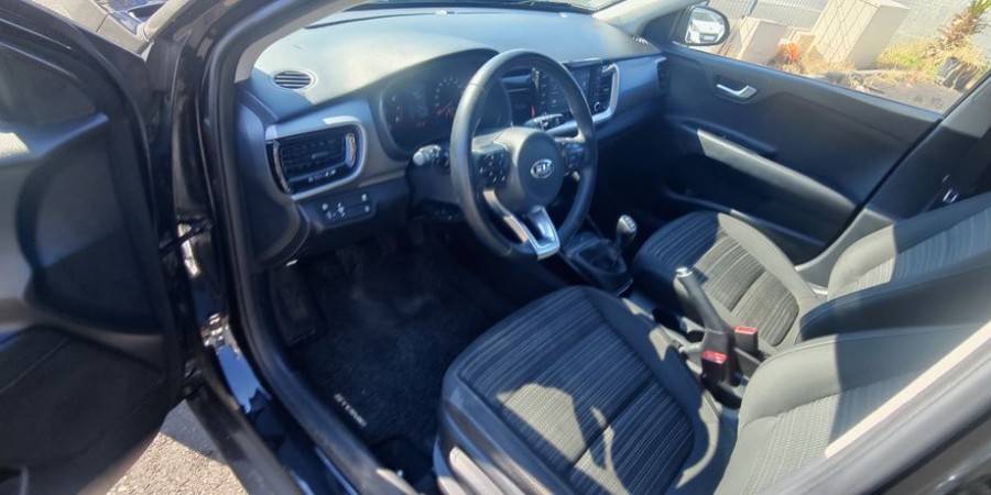 Kia Stonic CARPLAY / ANDROID AUTO 1.0L T-GDI 120 CV ACTIVE