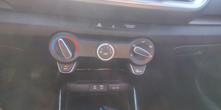 Kia Stonic CARPLAY / ANDROID AUTO 1.0L T-GDI 120 CV ACTIVE