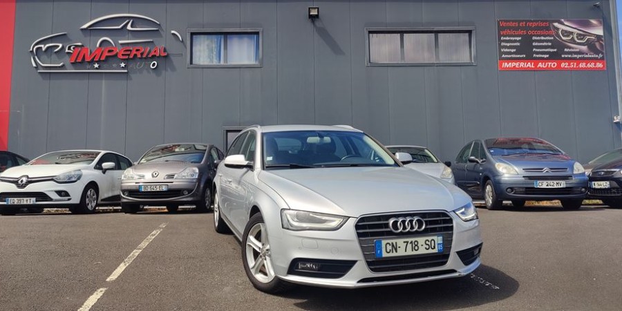 Audi A4 B8 MULTITRONIC Avant 2.0 TDI 143 CV / AMBITION LUXE