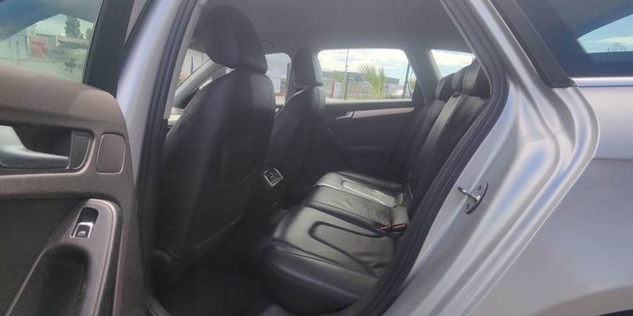 Audi A4 B8 MULTITRONIC Avant 2.0 TDI 143 CV / AMBITION LUXE