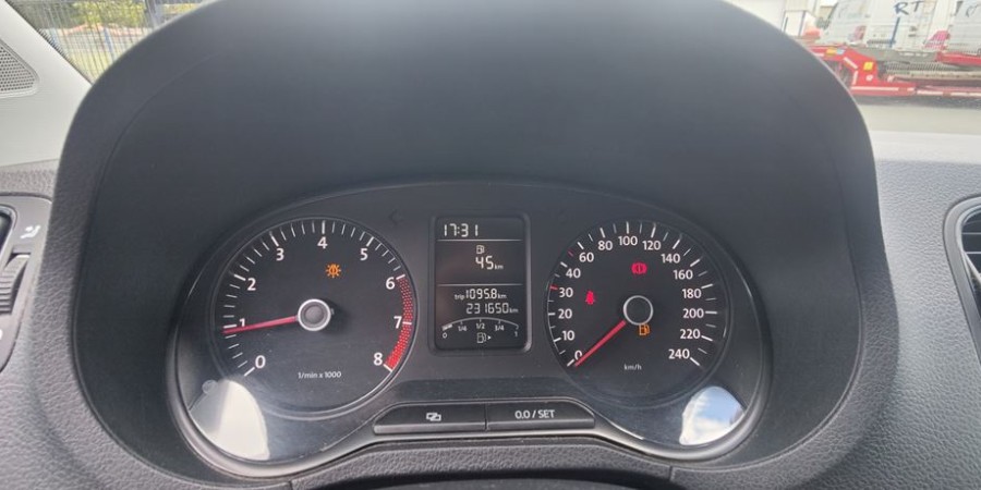 Volkswagen Polo V 1.2 I 60 CV / TRENDLINE
