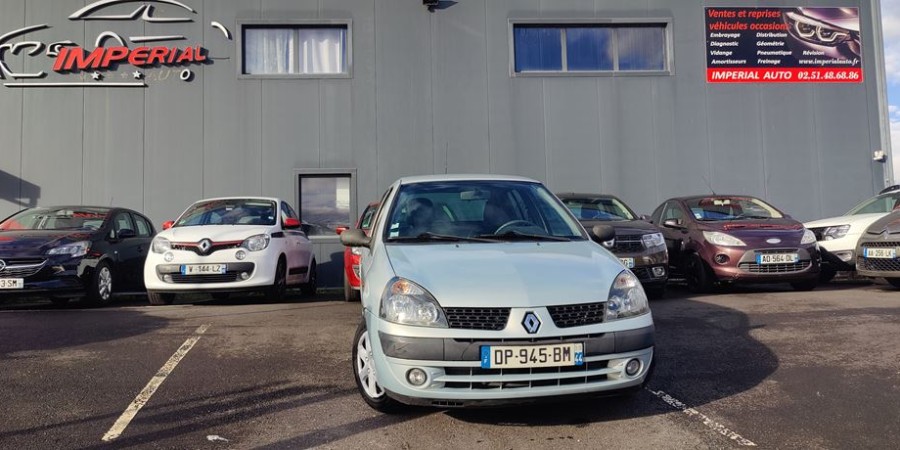 Renault Clio II PHASE 2 1.2 I 60 / CONFORT DISTRI NEUVE
