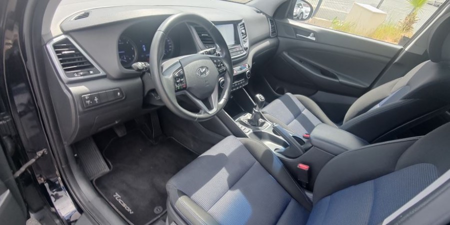 Hyundai Tucson 1.7 CRDI 115 / CREATIVE