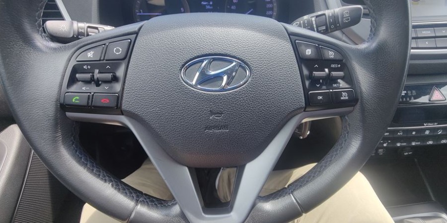 Hyundai Tucson 1.7 CRDI 115 / CREATIVE