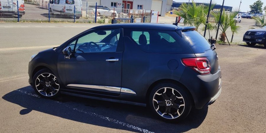 Citroën DS3 ALL BLACK MAT EDITION 1.4 VTI 95 CV / CHIC