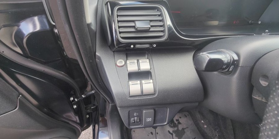 Honda FRV FR-V ENTRETIEN HONDA 400 000KM 2.2 CDTI 140 / ELEGANCE 6 PLACES
