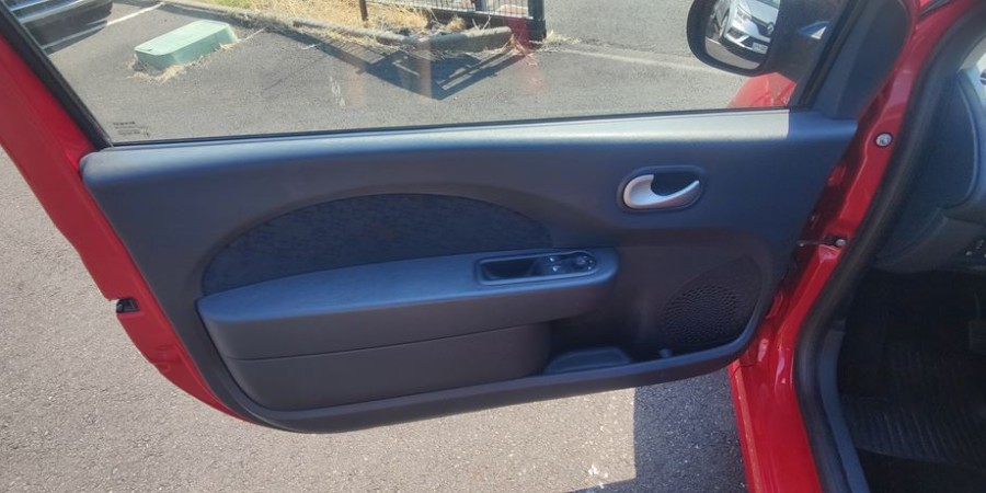 Renault Twingo II 1.2 I 75 CV / DYNAMIQUE