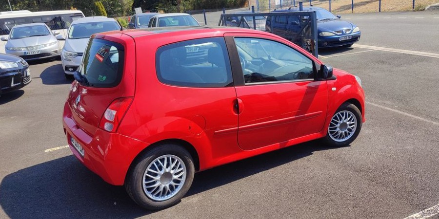 Renault Twingo II 1.2 I 75 CV / DYNAMIQUE
