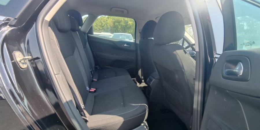 Citroën C4 II PHASE 2 1.6 BLUE-HDI 120 CV EAT6 / MILLENIUM