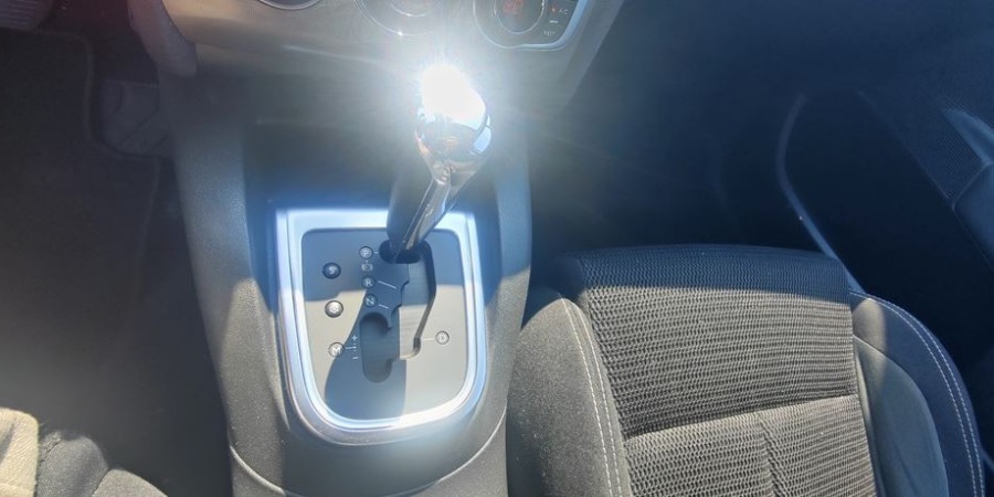 Citroën C4 II PHASE 2 1.6 BLUE-HDI 120 CV EAT6 / MILLENIUM