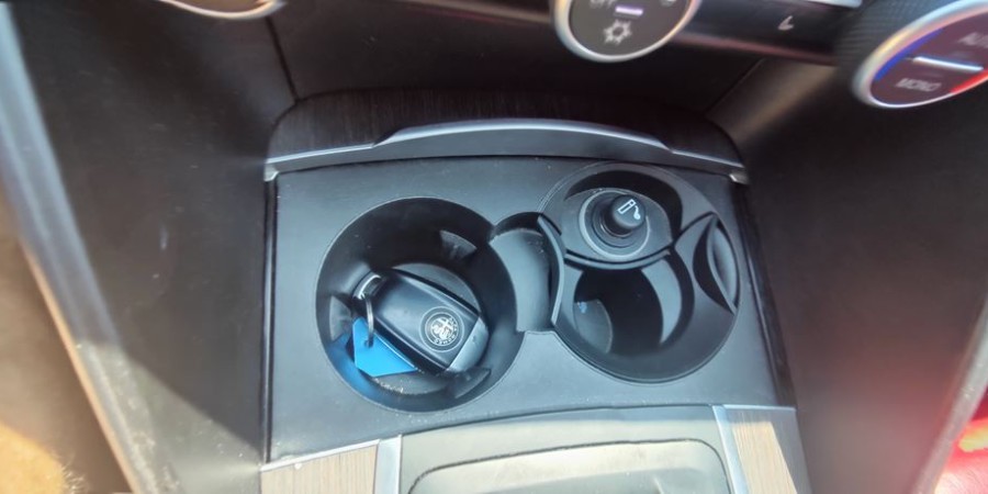 Alfa Romeo Giulia 2.2 JTD 180 CV / SPORT