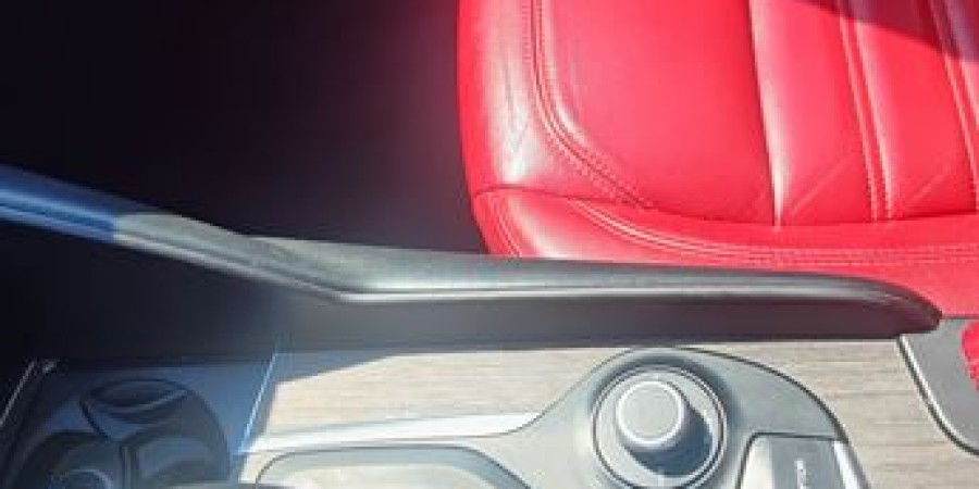Alfa Romeo Giulia 2.2 JTD 180 CV / SPORT