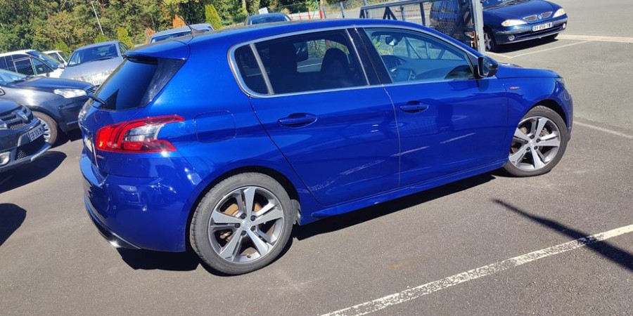 Peugeot 308 II PHASE 2 0 BLUE HDI 150 CV / GT LINE