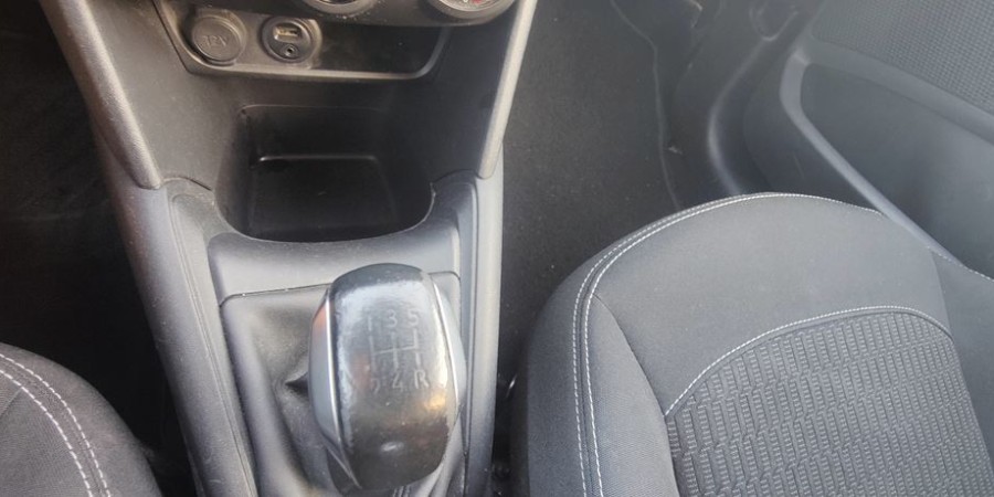 Peugeot 208 PHASE 2 DISTRIBUTION NEUVE 1.6 BLUE-HDI 100 CV / STYLE
